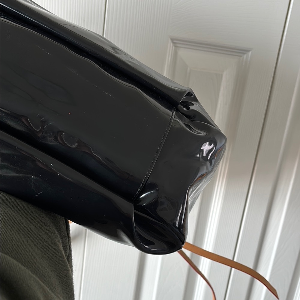 Dooney & Bourke Black Patent Leather Shoulder Bag - Picture 6 of 10